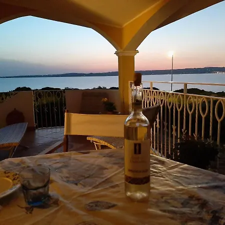 Terrazza Vista Mare Apartment Calasetta